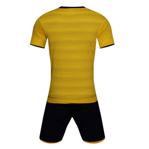 Uniforme de Fútbol Transpirable de Talla Grande, 100% Poliéster, Venta al Por Mayor, Material Duradero - Product Image 2