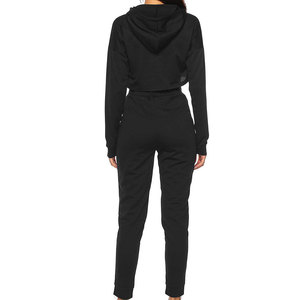 Crop top tendance et legging à taille élastique, tissu en coton léger et respirant, design tendance, parfait pour les soirées et les occasions décontractées. - Product Image 5