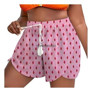 Shorts de sport pour femmes avec cordon de serrage à la taille, personnalisables avec votre logo, service OEM, 100% coton, fabriqués dans les meilleurs matériaux. - Product Image 5
