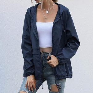 Impermeables para Mujer, Chaqueta Ligera para Lluvia, Cortavientos, Chaqueta de Primavera con Capucha Ajustable y Bolsillos - Product Image 4