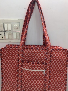 Vintage Red Quilted Cotton Bohemian Spring <b>Tote</b> <b>Bag</b> <b>with</b> Front Zipper <b>Pocket</b> - Product Image 2