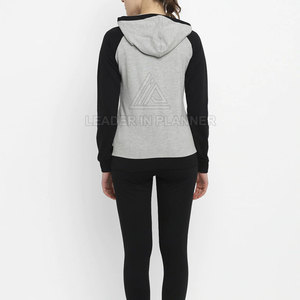 ชุดวอร์มผู้หญิงสีพื้น ออกแบบและขนาดตามสั่ง ราคาส่งถูก คุณภาพพรีเมียม ผลิตในปากีสถาน - Product Image 4