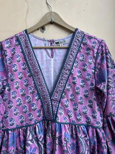 Nuevo Vestido Maxi Estilo Bohemio 100% Algodón, Estampado Floral, Cuello en V, Manga Larga, Vestido Maxi Largo Informal Tradicional para Mujer - Product Image 4