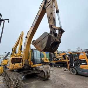 Excavatrice 323D d'occasion, modèle 2023, 36 tonnes, excellent état, avec moteur, pompe et alternateur, à prix avantageux - Product Image 3