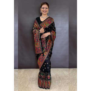 Sari de Seda Cachemir Negra Jade de Elite Weaves, Tejido con Hilo Zari, Diseño Gehani, Ropa India y Pakistaní, 700g - Product Image 5