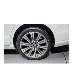 Mercedes-Benz E350 4MATIC Exclusive Clase E 2023 con Volante a la Izquierda, Caja de Cambios Automática, Asientos de Cuero, Cámara Trasera, 42,537 km - Product Image 5