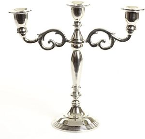 Classic Luxury Metal Candelabra For Royal Style Dining Table Decoration With <b>Ornamental</b> Vintage Inspired Structure - Product Image 3