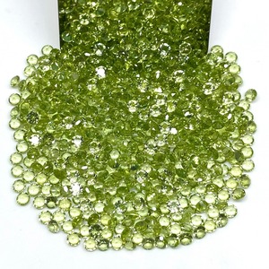 Péridot vert naturel 3 mm, taille ronde, calibré, non traité, pierres précieuses en vrac, prix de gros, lot de pierres précieuses en vrac pour la fabrication de bijoux - Product Image 4