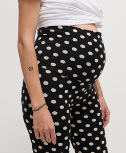 Pantalon de yoga de maternité respirant en nylon et élasthanne, grande taille, pour femmes enceintes, avec poches intégrées, vente en gros personnalisée - Product Image 3
