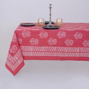 Mantel Elegante con Estampado Floral Dabu, 100% Algodón, Hecho a Mano con Técnica de Impresión en Bloque, Diseño Rectangular Tradicional - Product Image 1