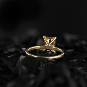 Anillo de Compromiso Solitario de Oro de 14K con Diamante Cultivado en Laboratorio de Corte Esmeralda de 2.00 CT, Certificado por IGI, Minimalista, Delicado, Clásico, Regalo de Boda para Ella - Product Image 4