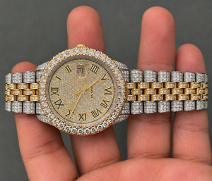 Reloj Raj Gems con Incrustaciones de Moissanita, Bisel Chapado en Oro, Esfera Redonda, Correa de Acero Inoxidable, Estilo Hip Hop Unisex - Product Image 2
