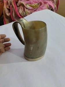 Mug en corne naturelle le plus vendu, finition polie, fait main, pour bar à domicile ou fêtes, disponible à prix raisonnable - Product Image 5