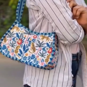 Sac bandoulière bohème pour femme, en coton indien, de luxe, durable, de haute qualité, imprimé, pour les voyages, les sorties en plein air, les week-ends - Product Image 1