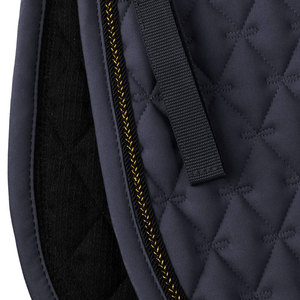 Nouveauté : tapis de selle durables de style anglais, imperméables et spécifiques aux chevaux de course, fabriqués au Pakistan - Product Image 5