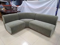 Canapé-lit gonflable en forme de L de conception européenne, avec revêtement amovible en mousse, tissu écologique lavable, sièges inclinables pour salon