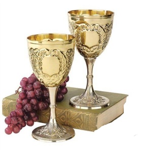 Verre à vin rouge et verre à martini en argent plaqué, au look fabuleux, pour la verrerie de bar et les accessoires de fête - Product Image 6