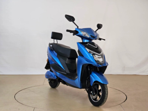 Motocicleta eléctrica de alto rendimiento para desplazamientos urbanos |   Motor de 48V 800W |   Estructura de Acero <span class=keywords><strong>con</strong></span> Alto Contenido de Carbono |   Largo Alcance - Product Image 4