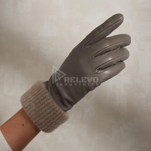Gants longs en fourrure pour femmes de haute qualité, accessoires de mode d'hiver, fournisseur, faible MOQ - Product Image 6
