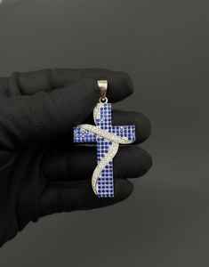 Colgante de Cruz con Zafiro Azul y Moissanita Redonda, Plata de Ley 925, Joyería Fina Religiosa, Colgantes y Dijes - Product Image 6