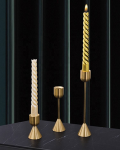 Ensemble de bougeoirs en métal vintage en gros pour la décoration de table et d'événements - Product Image 3