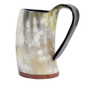 Jarra de cerveza medieval vikinga con forma de cuerno de buey para acampar y fiestas en casa, regalo de Navidad para amigos de la India por Arif Handicrafts - Product Image 5