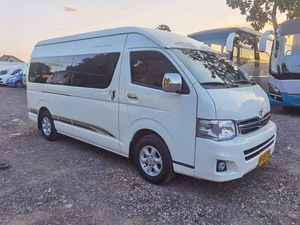 Autobus Toyota HiAce d'occasion 2024 à toit surélevé <span class=keywords><strong>13</strong></span> places, disponibles en versions LHD-RHD, autocars urbains et minivans à vendre - Product Image 3