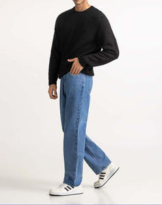 Pull en mohair noir pour homme, coupe ajustée, col rond, manches longues, jacquard à lettres, personnalisable avec logo, vente en gros - Product Image 5