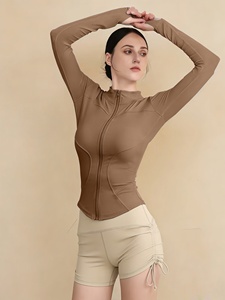 Veste de yoga essentielle pour femmes, manches longues, extensible, pour entraînement fitness, logo personnalisé, OEM, ODM, marque privée, vente en gros en usine - Product Image 1