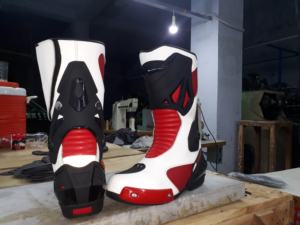 Botas de Motociclismo Enjoy Race Blancas y Rojas de PU para Hombre, Impermeables, para Todas las Estaciones, de Cuero Vacuno Cómodo, Nueva Colección en Oferta - Product Image 3