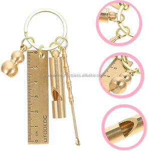 Llaveros colgantes de regla pequeña portátil de latón de diseñador para bolso de coche accesorios de bicicleta llavero de latón decorativo - Product Image 3