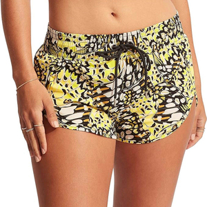 Shorts para Mujer con Estampado de Flores, Shorts Sublimados con Diseño Personalizado, Shorts de Playa de Alta Calidad, Ropa Deportiva Personalizable - Product Image 6