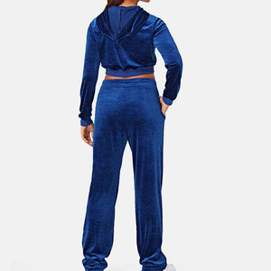 Ensemble de jogging 2 pièces en velours personnalisé pour femme, avec pantalon évasé, fermeture éclair et strass, collection hiver 2026 - Product Image 2