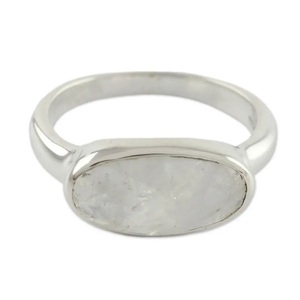 Anillo de Plata de Ley 925 con Piedra Lunar Arcoíris, Gema Natural, Joyería de Diseño Hecha a Mano, Piedra de Nacimiento de Junio, Unisex - Product Image 1