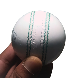 Pelotas de Cricket Junior de Cuero Genuino Blanco Auténtico de Alta Calidad, Cosidas a Mano, Más Vendidas - Product Image 1