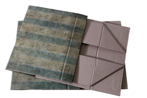 Boîte imprimée avec fermetures magnétiques, en papier de coton sans bois, écologique et fait main, imprimée en offset - Product Image 3