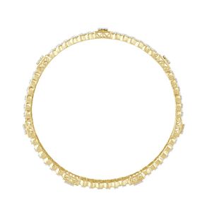 Paire de bracelets carrés multi-rangs en or jaune avec diamants de laboratoire - Product Image 1