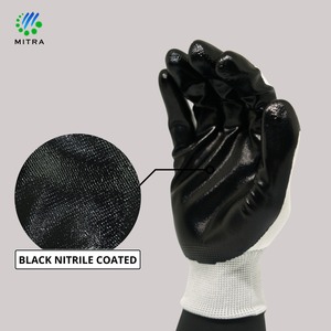 Gants de sécurité MITRA noirs en nitrile enduit, épaisseur 10 mil, texture pleine fleur, poignet tricoté, antidérapants, sans silicone, sans poudre - Product Image 1