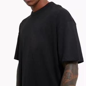 Camiseta Formal Oversize de Algodón 100% Pesado de 230g para Hombre, con Cuello Redondo, Estampado Serigrafiado, Bordado y Anti-Pilling - Product Image 4