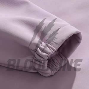 Veste coupe-vent rose clair à capuche pour femme, manches longues, motif imprimé éclair, pour l'automne et les activités de plein air - Product Image 3
