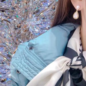 Boucles d'oreilles pendantes en perles d'eau douce rétro françaises élégantes de 7-8 mm, style goutte d'eau scintillante - Product Image 3