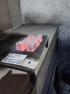 ถ่านโคโค่โกลด์สำหรับบารากุ  เป็นเชื้อเพลิงที่เป็นมิตรต่อสิ่งแวดล้อม ปราศจากควัน เหมาะสำหรับบารากุในซาอุดีอาระเบีย งานสังสรรค์ในครอบครัว และอุตสาหกรรมบริการ - Product Image 3