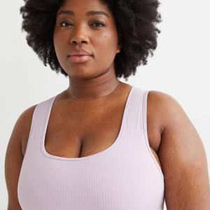 Soutien-gorge de sport basique en tissu doux au design simple, dos nu, pour yoga, gym, course à pied, entraînement, haut de sport pour femme - Product Image 4