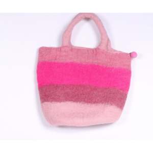 Sac fourre-tout élégant en laine rouge pour femme avec broderie et chaînes - Product Image 1