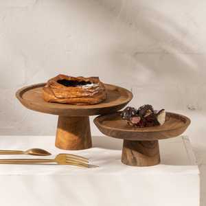 Base Redonda para Pastel de Madera de Acacia Ecológica Hecha a Mano con Diseño de Base Abovedada, Apta para Lavavajillas, para Bodas, Fiestas y Exhibición en Panaderías - Product Image 6