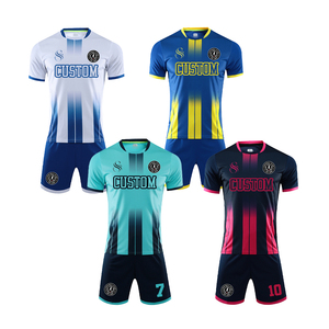 Camiseta de Fútbol Personalizada Sublimada Unisex con Cuello Redondo, Manga Corta, Absorbente de Humedad, Sólida, para Todas las Temporadas, Uniforme de Fútbol para Adultos - Product Image 1
