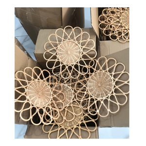 ของตกแต่งดอกไม้หวายธรรมชาติจากเวียดนาม |   แผ่นรองจานทอมือ งานฝีมือ ตกแต่งโต๊ะและผนัง - Product Image 4