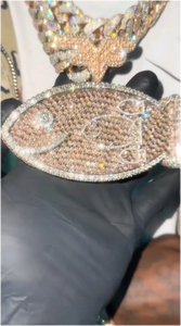 CONCEPTION Pendentif personnalisé unisexe en argent 925 plaqué or 10K, motif poisson 3D, entièrement serti de moissanite taille brillant ronde, style Hiphop - Product Image 4