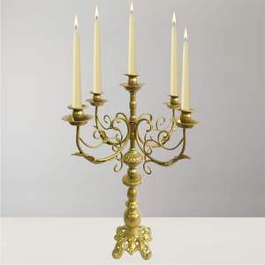 Support de chandelier en laiton antique à 5 lumières, finition élégante, avec tiges torsadées, en métal, pour hôtels et événements - Product Image 3
