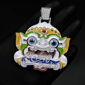 Pendentif Hiphop de Luxe en Argent Sterling 925 avec Diamant de Laboratoire Premium Sertie Griffe et Émail - Product Image 3